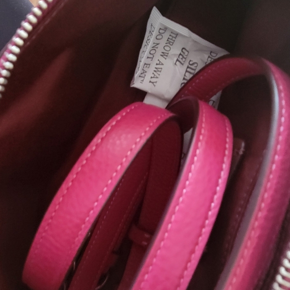 Charlotte Coach Bag! - Picture 3 of 5